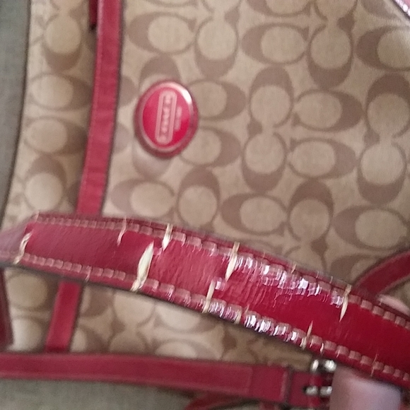 Coach woman's signature canvas crossbody message bag - Picture 11 of 17